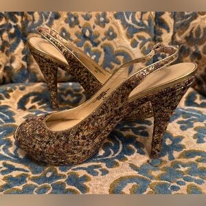 Elegant Guess Gold and Brown Women's Slingback 4.5 platform Heels  - size 8.5
